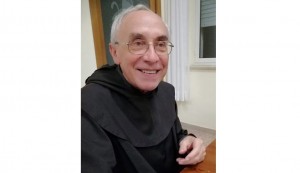Linh mục Léthel: “Bị nhiễm coronavirus, gương của Đức Hồng y Thuận đã giúp tôi rất nhiều”