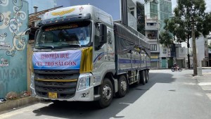 Chuyến xe hỗ trợ của Giáo phận Huế đã đến TGP Sài Gòn