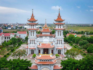 Kiến trúc Đông – Tây độc đáo của nhà thờ Phong Lâm ở Ninh Bình