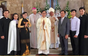 Kỳ tích Đức tin giữa lòng Giáo hội Việt Nam: Gia đình tân tòng và 5 người con dâng hiến