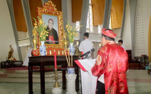 Hội ngộ IV [1]. Văn tế kính nhớ Đấng Đáng kính Đức HY PX Nguyễn Văn Thuận
