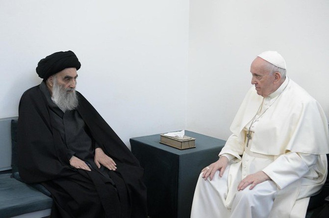 pope francis and ayatollah ali al sistani