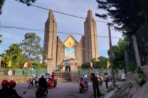 Phong cách kiến trúc nhà thờ Chính tòa Phủ Cam
